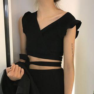Frilled Sleeveless Crop Top