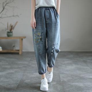 Flower Embroidered Straight-leg Jeans