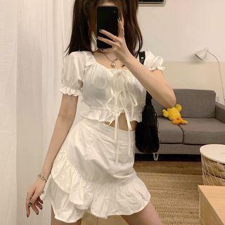 Puff-sleeve Frill Trim Crop Top / Tiered A-line Mini Skirt