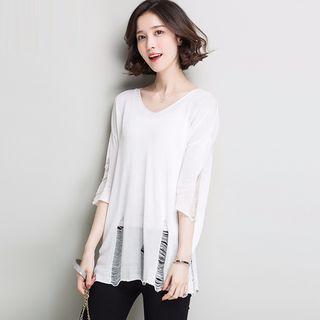 Distressed V-neck Elbow-sleeve Knit Top