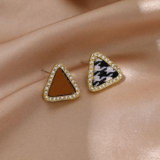 Triangle Stud Earring Gold - One Size