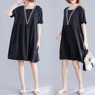 Short-sleeve Loose Fit Medium Maxi Dress