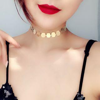 Geometric Segment Choker