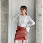 Button Knit Top / Plaid A-line Skirt