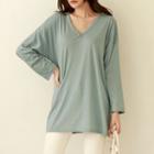 Plain V-neck Longline T-shirt