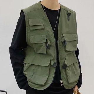 Sleeveless Cargo Vest