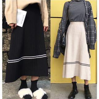 Striped A-line Midi Knit Skirt