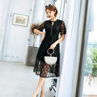 Short-sleeve Star Patterned Lace A-line Midi Dress