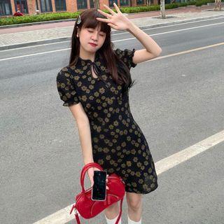 Short-sleeve Floral Mini Qipao Qipao - Black - One Size