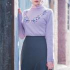 Scallop-edge Flower-embroidered Knit Top