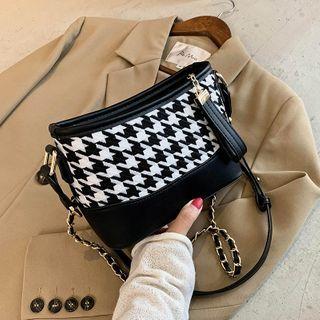 Chain Houndstooth Panel Crossbody Bag