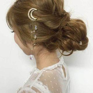 Rhinestone Moon Hair Pin