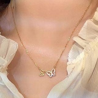 Hollow Butterfly Necklace 1 Pc - Gold - One Size