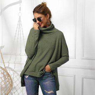 Turtleneck Dip-back Pullover