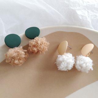 Disc & Yarn Dangle Earring