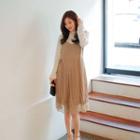 Spaghetti-strap Lace-hem Pleated Dress