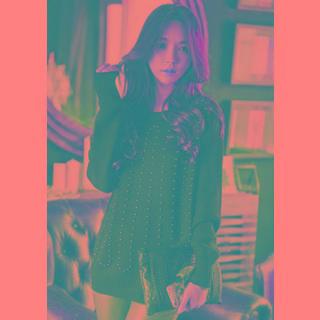 Round-neck Beaded Knit Top