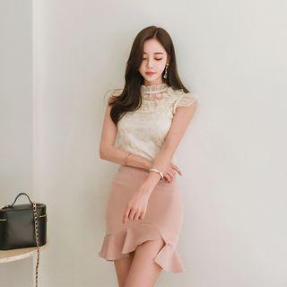 Frill-trim Appliqu  Mesh Top