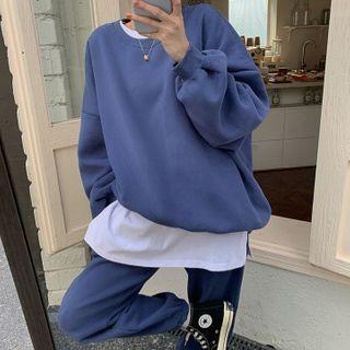 Set: Pullover + T-shirt + Jogger Pants