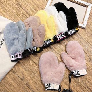 Lettering Furry Gloves
