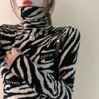 Lettering Knit Top Zebra - Black & White - One Size