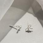 Alloy Bow Earring Silver - One Size