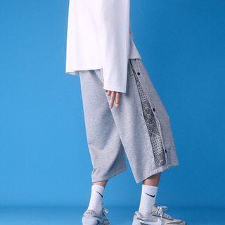 Paisley Print Panel Capri Straight Leg Pants