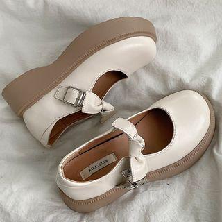 Twisted Platform Mary Jane Shoes
