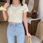 Short-sleeve Floral Print Crop Top Blue Floral - White - One Size