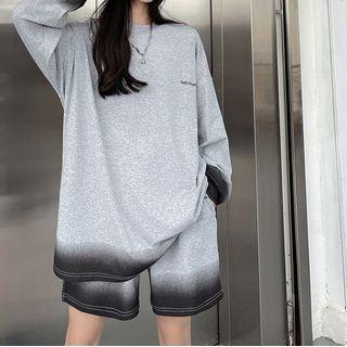 Long-sleeve Lettering Gradient T-shirt / Wide Leg Shorts