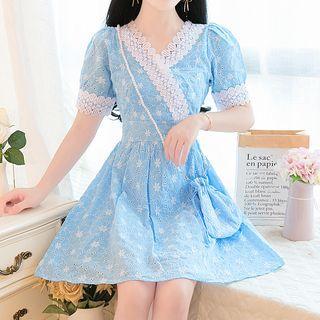 Balloon-sleeve Lace Trim A-line Lace Dress