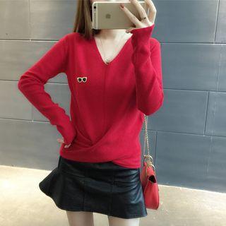 Printed V-neck Sweater