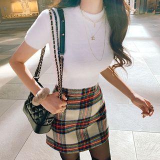 Short-sleeve Cropped Furry Knit Top