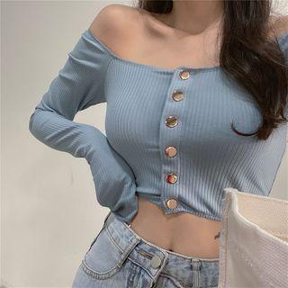 Buttoned Off-shoulder Cropped Knit Top