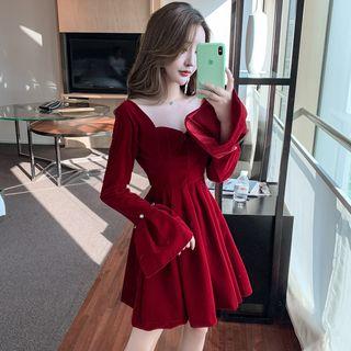 Open Back Flared-sleeve A-line Dress