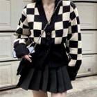 V-neck Chessboard Long-sleeve Cardigan Black & White - One Size