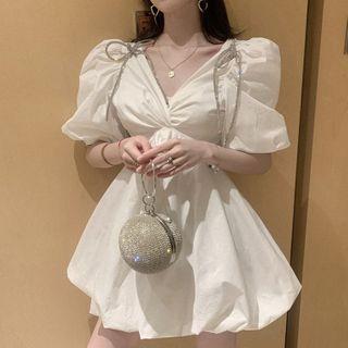 V-neck Puff Short-sleeve A-line Dress