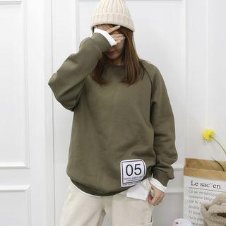 Raglan-sleeve Letter-patched Sweatshirt