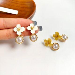 Sterling Silver Faux Pearl Flower Drop Earring