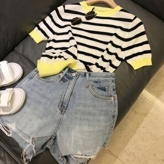 Short-sleeve Striped Knit Top / Distressed Denim Shorts