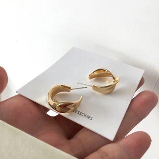 Twist Hoop Earring 1 Pair - Earring - Gold - One Size