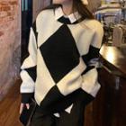 Round Neck Argyle Sweater Argyle - Black & White - One Size