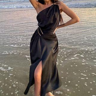 Sleeveless One-shoulder Slit Midi Dress
