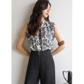 Sleeveless Pleated Foliage Top