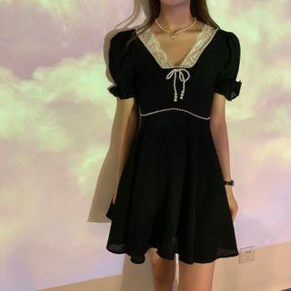 Short-sleeve Square-neck Lace Trim Dress As Shown In Figure - One Size