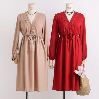 Lace-trim V-neck A-line Dress