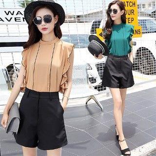 Set: Contrast Trim Ruffle Chiffon Top + Shorts