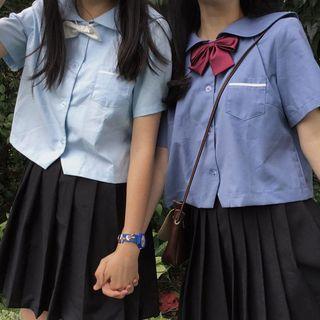 Bow Tie Short-sleeve Shirt / Pleated Skirt