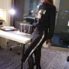 Slit-side Snap-buttoned Skirt