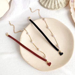Faux Pearl Layered Fabric Choker